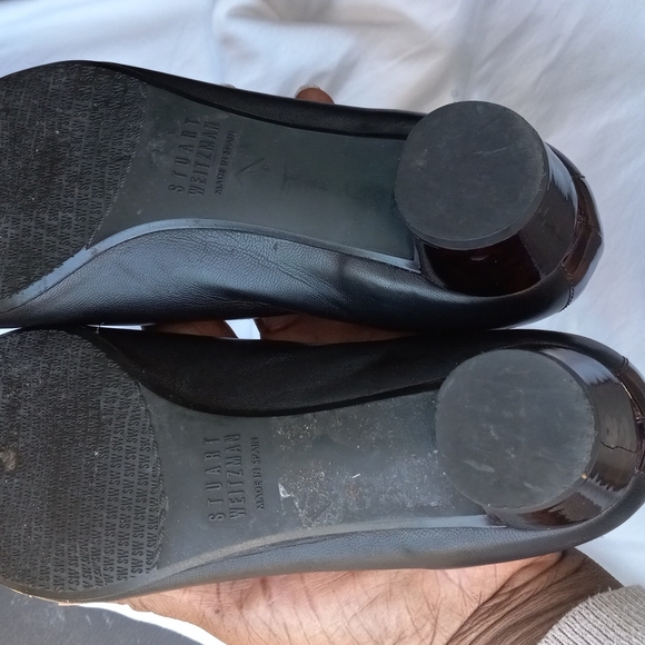 Stuart Weitzman Round Toe and Round Block Heels Size 6M - Picture 12 of 16